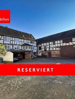 Das Paradies auf dem Land Zwei Häuser, drei Wohnungen, Traumgarten - vielseitig nutzbares Anwesen - Stadtallendorf