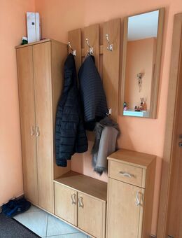 Garderobe - Mülheim-Kärlich