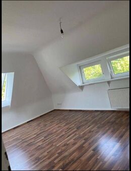 Schöne Dachgeschosswohnung in Dortmund-Wambel - Dortmund