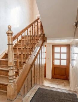 3-Familienhaus mit Einliegerwohnung und viel Potenzial in Stutensee-Blankenloch - Stutensee