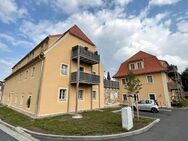 Attraktive 2 Zimmerwohnung mit Fußbodenheizung und EBK ! - Heidenau (Sachsen)