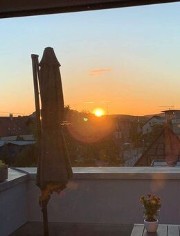 stilvolle 3-Zi.-Penthouse-Whg mit EBK und Dachterrasse in Sersheim - Sersheim