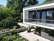 Luxus-Villa in ruhiger Lage mit herrlichem Grundstück und fantastischem Weitblick bis zur Zugspitze - Freising