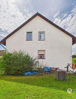 Sanierungsbedürftiges Zweifamilienhaus mit Einliegerwohnung - Raum für Visionen - Regensburg