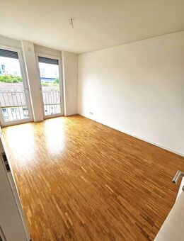 Skylineblick 4 Zimmer Wohnung Nähe Messe und Europaviertel - Frankfurt (Main)