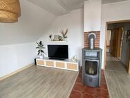Sehr schöne gepflegte 4 Raum Wohnung mit Dachterrasse ab 08.2025 zu vermieten - Zwickau