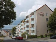 Sanierte 2-Raum-Wohnung mit Balkon u. Badewanne mit toller Aussicht über Gera - Gera