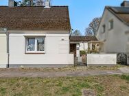 2019 modernisiertes Reihenhaus mit bodengleicher Dusche (barrierearmes EG) in Neumünster-Brachenfeld - Neumünster