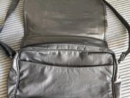 Handtasche gebraucht - Mörfelden-Walldorf