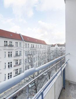Charmantes 1-Zimmer-Apartment mit Balkon - Wohnen in bester Charlottenburger Lage - Berlin