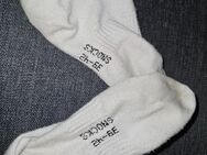 Schnuppersocken / We getragen - Syke Zentrum