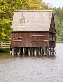 Bootshaus, Bootsschuppen, Haus auf / an dem Wasser - Plau (See)