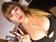 Versauter Sexchat und Abspritzhilfe mit russischer Plus-Size-Blondine - Chemnitz