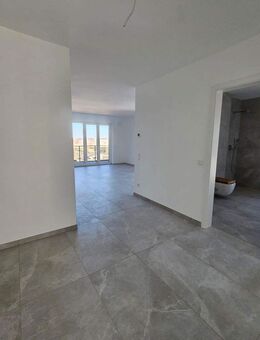 **Zentral, modern, naturnah: Wohnen mit Aussicht !** - Waldbröl