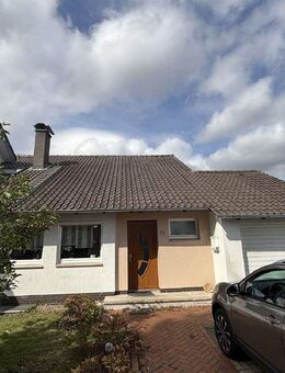 Gemütliche Doppelhaushälfte in Siedlung - Espelkamp