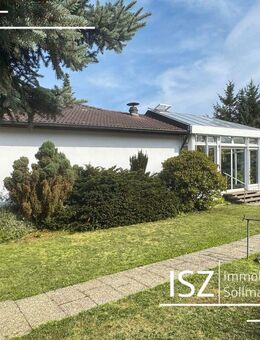 Großzügiger Bungalow mit Wintergarten und Doppelgarage südlich von Nürnberg - Schwarzenbruck