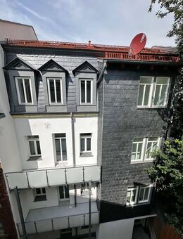 DENKMALSCHUTZJUWEL – ERSTBEZUG NACH SANIERUNG! 3-ZI.-WHG. MIT BALKON... - Fürth