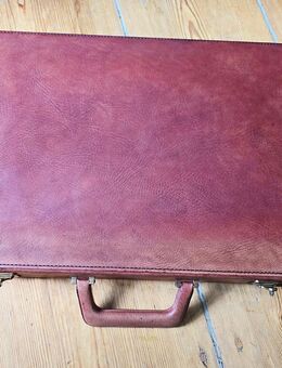 Aktenkoffer Leder 46/33/8 cm, braun - Berlin Tempelhof-Schöneberg