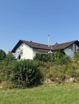 FELDRANDLAGE! Großes Einfamilienhaus mit viel Potenzial und großem Garten! - Hasselroth