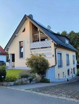 2 Zimmer-Wohnung mit offener Wohnküche im Gartengeschoss eines 3-Fam.-Hauses in Ebensfeld-OT - Ebensfeld