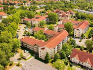 Merseburg - absolut ruhige 2-Zimmer-Wohnung mit Lift, Terrasse und Stellplatz im Fliegerstädtchen - Merseburg