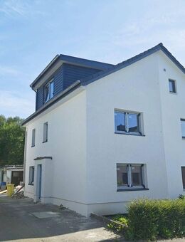 Doppelhaushälfte mit Potential in Kiel-Dietrichsdorf - Kiel