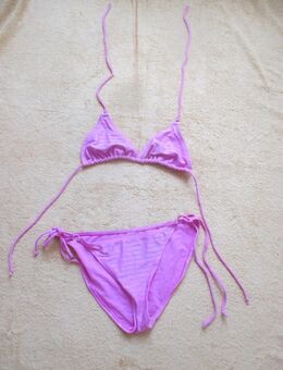 NEUw * Edel * DESIGNER * Lurex- Glitzer * Streifen * Neckholder * Triangel * Bikini * Gr. 38- 40/ S- M * 75B * Barbie * pink * silber * - Riedlingen