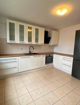 Vier-Zimmer-Mietwohnung in ruhiger Lage - Erlenbach (Main)