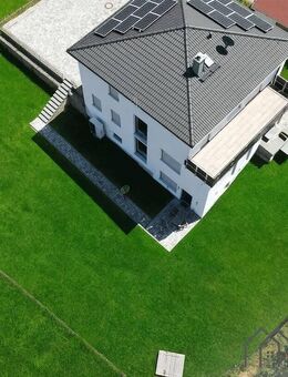 Energieeffizientes Einfamilienhaus (kfw 40+) mit Einliegerwohnung in TOP-Lage - Obernzenn