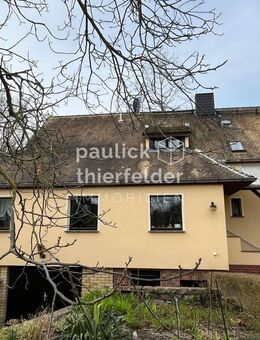 Einfamilienhaus mit großem Gartengrundstück, Garagen und Nebengelass - Delitzsch