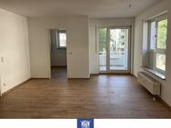 Optimal geschnittene Wohnung mit schönem Balkon und separater Küche! - Freital