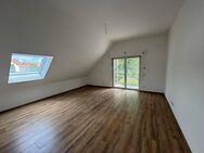 Neubau 1 Zimmer DG Wohnung mit Balkon, Keller und Tiefgarage - Schmiechen