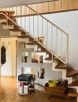 Charmante Maisonette-Dachgeschosswohnung mit 5 Zimmern und eigenem Garten in Hamm-Heessen - Hamm