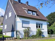 Charmantes Einfamilienhaus mit großzügigem Garten und viel Potenzial - provisionsfrei! - Reichshof