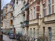 Brandenburger Vorstadt - Vermietete 2-Zimmer-Altbauwohnung zum Kauf - Potsdam