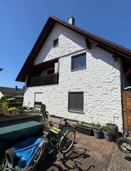 EFH mit zwei Einliegerwohnungen und Laden - Burglengenfeld