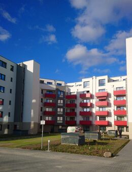 Geräumige 2-Raum-Wohnung mit Balkon in Knieper - Stralsund
