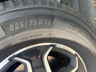 4 Reifen neuwertig: 225/75 R16 116Q Michelin aus dem Jahr 2024 - Köln