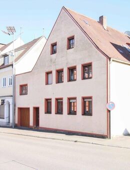 MFH mit 3 Einheiten und Wertsteigerungspotenzial in urbaner Lage zur flexiblen Nutzung - Neuburg (Donau)