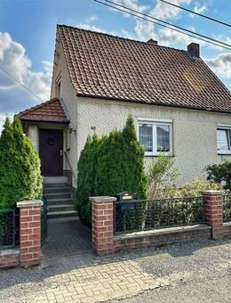 Einfamilienhaus in ruhiger Wohnlage mit viel Potenzial! - Halberstadt