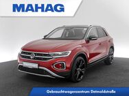 VW T-Roc, 2.0 TDI Style IQ Drive, Jahr 2022 - München