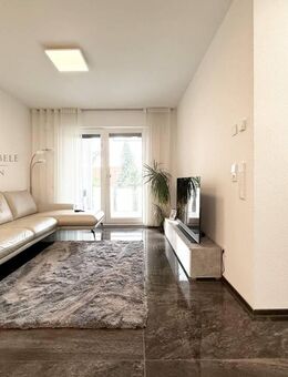F&D | Neuwertige 2-Zimmer-Wohnung mit Balkon, EBK & TG-Stellplatz - Trossingen