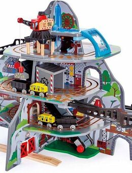 Hape Spielzeug-Eisenbahn Riesige Bergmine, 32-tlg., (Set, 32-tlg)