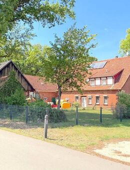 Resthof + Haus + Gewerbe+ oder Bauland für Investoren - Schwarme