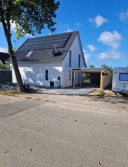 Wohnen in zentraler Lage von Lübeck! Neubau Einfamilienhaus bis 110 m² inkl. 513 m² Grundstück - Lübeck