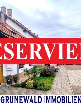 RESERVIERT! Charmante Eigentumswohnung - bezugsfrei mit Gartenanteil und PKW-Stellplätzen - Jena