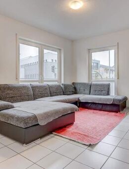 **4-Zimmer-ETW mit ca. 84 m² in Rüsselsheim mit TG-Platz, Balkon, Gäste-WC** - Rüsselsheim