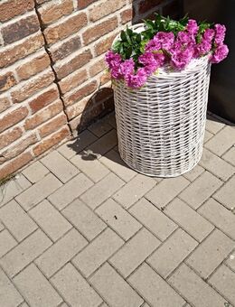 Kunststoff Blumen ideal für Friedhof Deko - Ahlen Zentrum