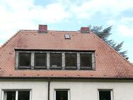 Helle 3-Zimmer-Dachgeschoss-Etagenwohnung mit Blick in viel Grün - Würzburg