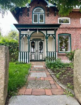 Zweifamilienhaus mit extra Bauland - Esgrus